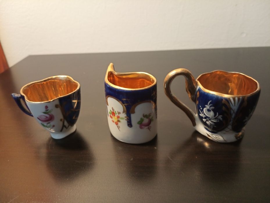 3 chavenas de porcelana de coleção (miniaturas) pintada a mão - Aveiro