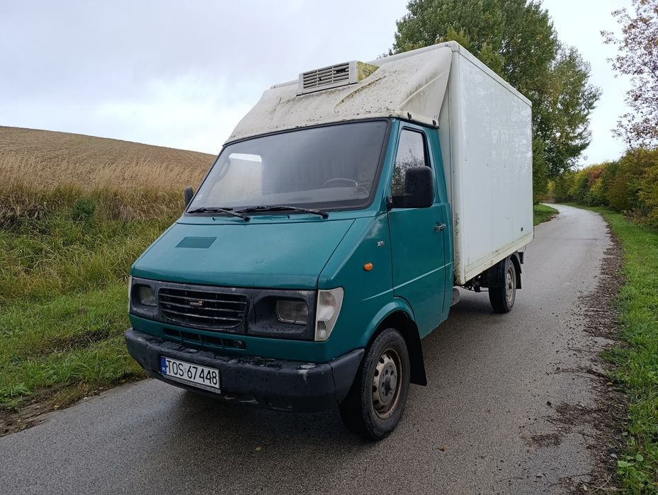 Kontener, stan bardzo dobry **2002*