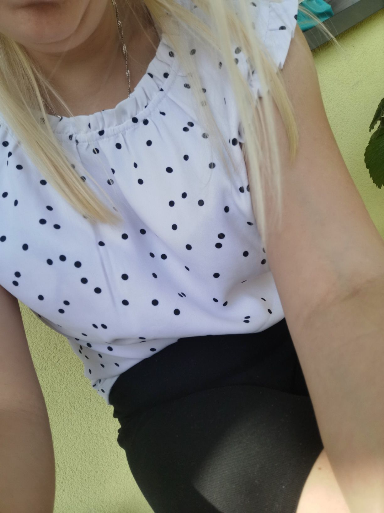 Elegancka bluzka koszula mohito biała w kropki top ze stójką xs/s