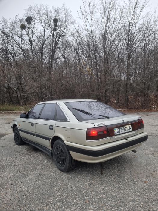 Продам мазду 626