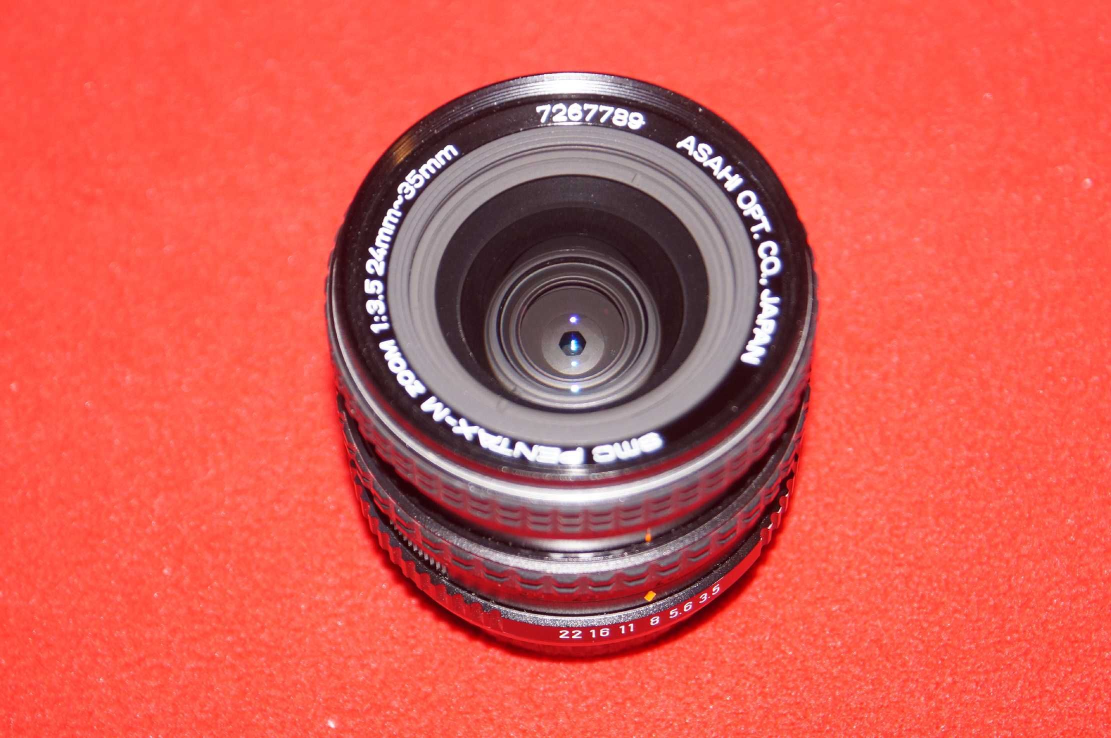 Pentax-M 24-35mm f/3.5