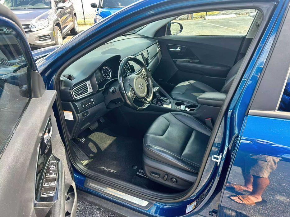 Kia Niro      2019