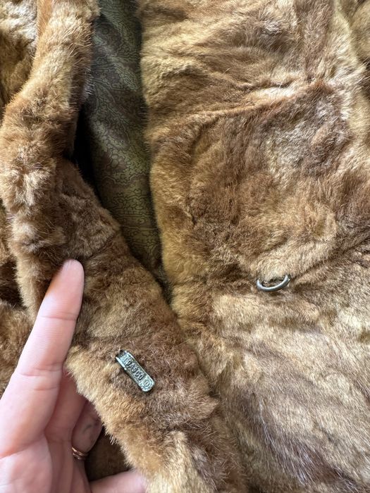 Casaco de peles da Casa das Peles