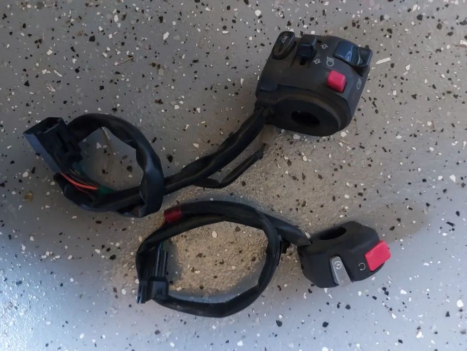 Kawasaki ZZR 1400 05 11 przełącznik lewy zx14