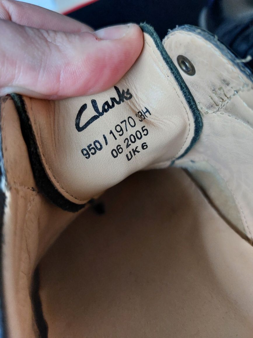 Buty skórzane Clarks