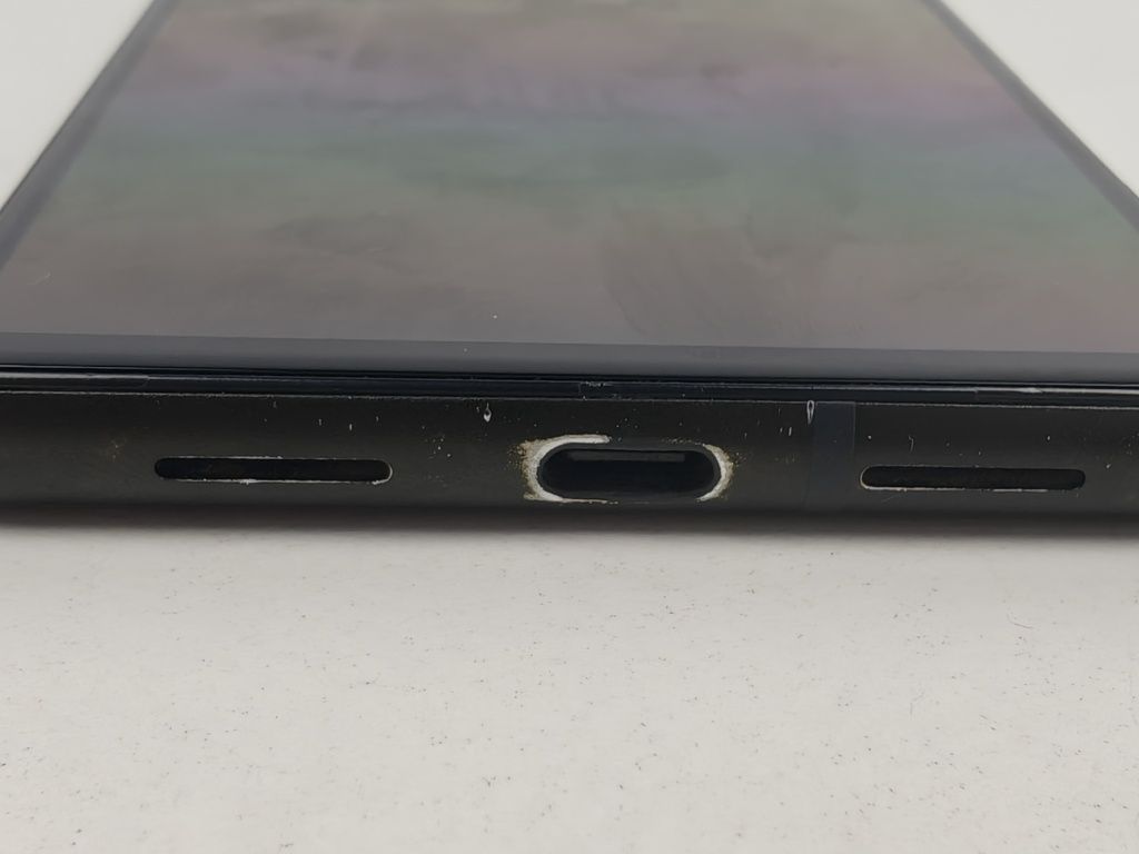 **Google Pixel 6 | 8/128 ГБ | Гарний стан**