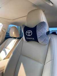 Продам декоративну подушку (підголівник) Toyota