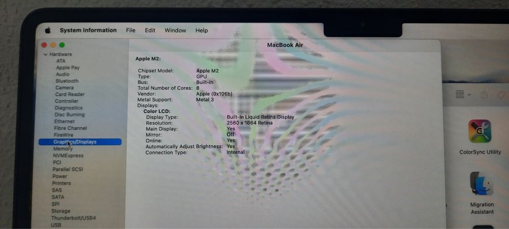 Apple MacBook 13,3