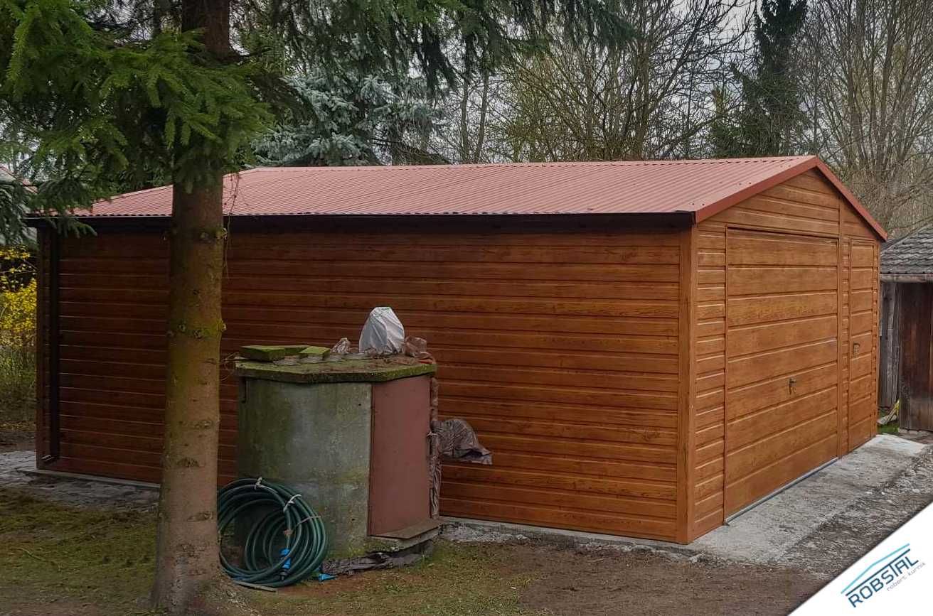 Garaż Blaszany Blaszak 4,5x5m drewnopodobny z bramą uchylną