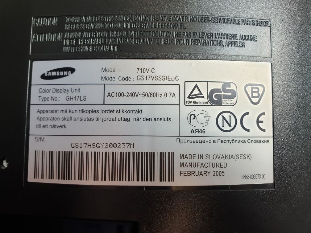 Монитор Samsung 17" 710V C