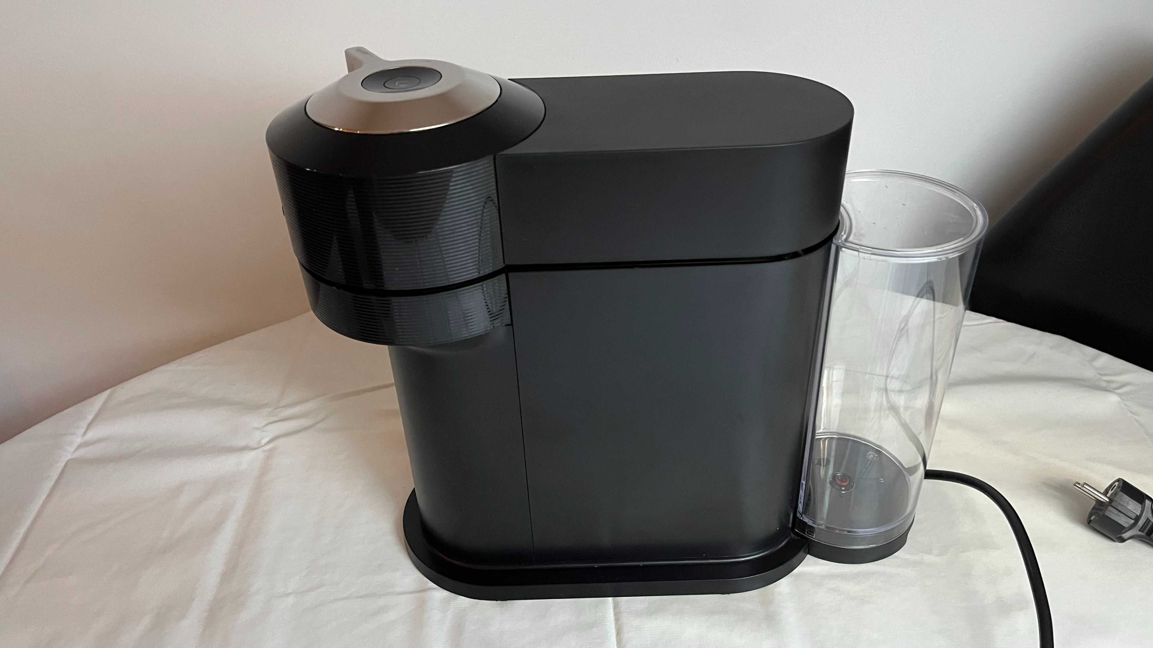 Maquina café Nespresso Vertuo - Como nova