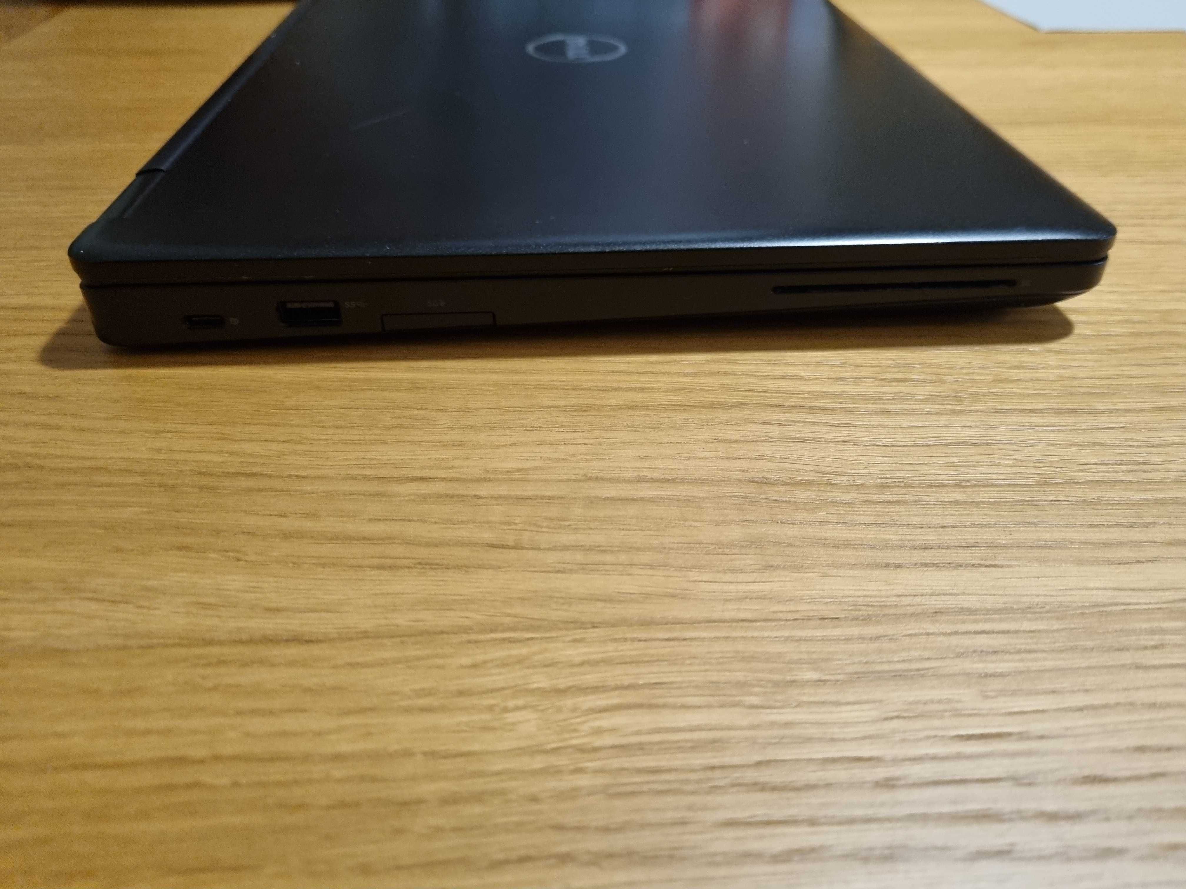 Laptop Dell Latitude 5490