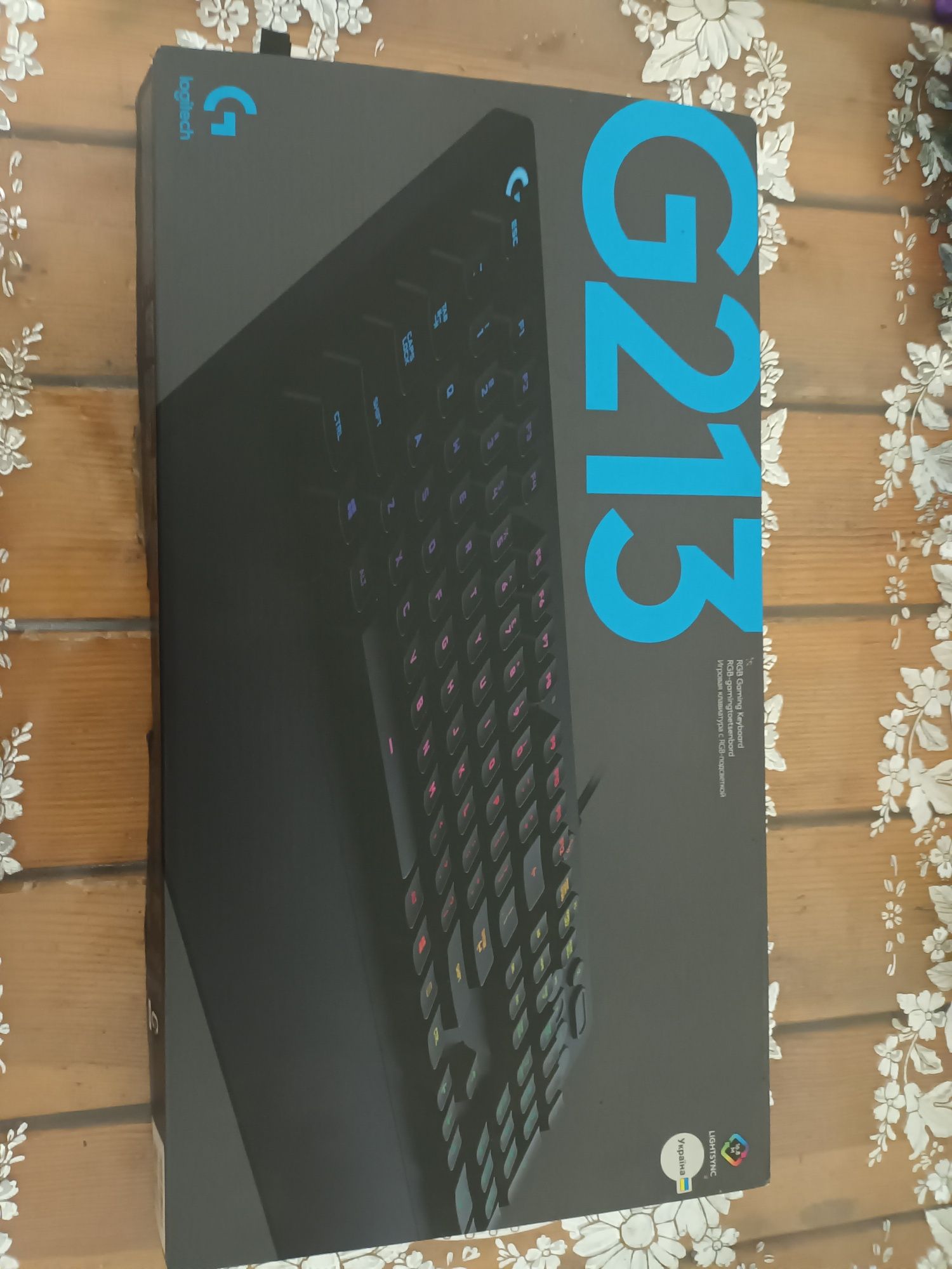 Клавиатура Logitech G213 продам