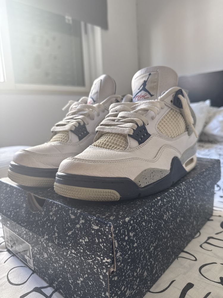 Jordan 4 Midnight Navy