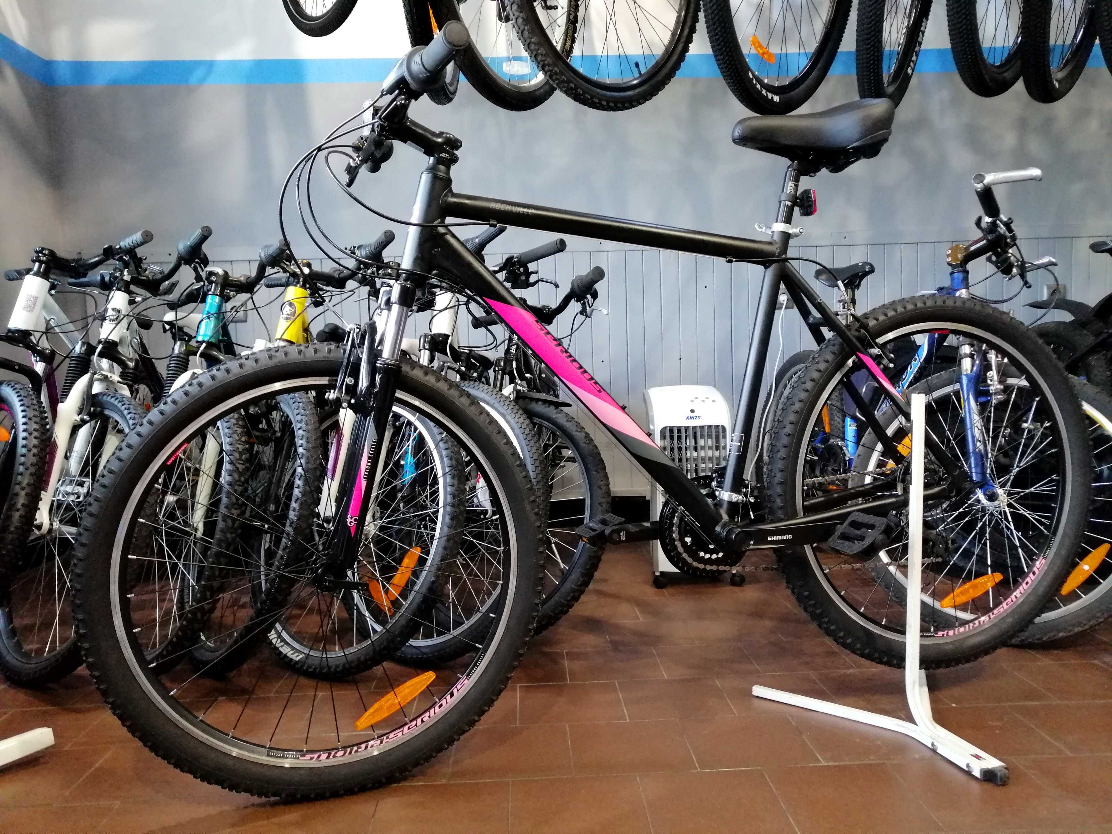 NOWY SERIOUS ROCKVILLE Roz. 22" Shimano Tourney *Koła 27,5* V-Brake!