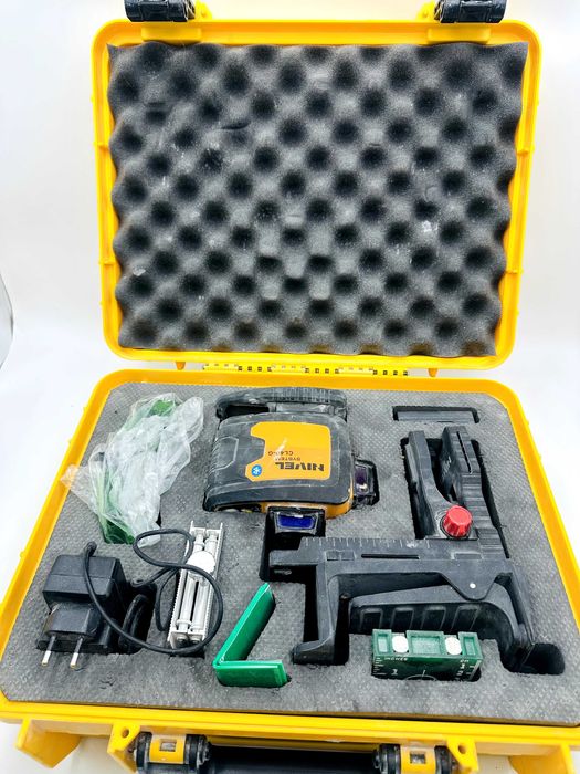 Niwelator Nivel CL4D-G Zielona wiązka – profesjonalny sprzęt!