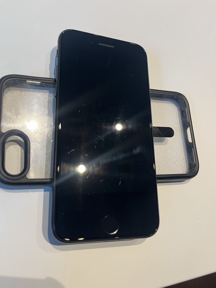 iPhone SE 2020 Ładny stan
