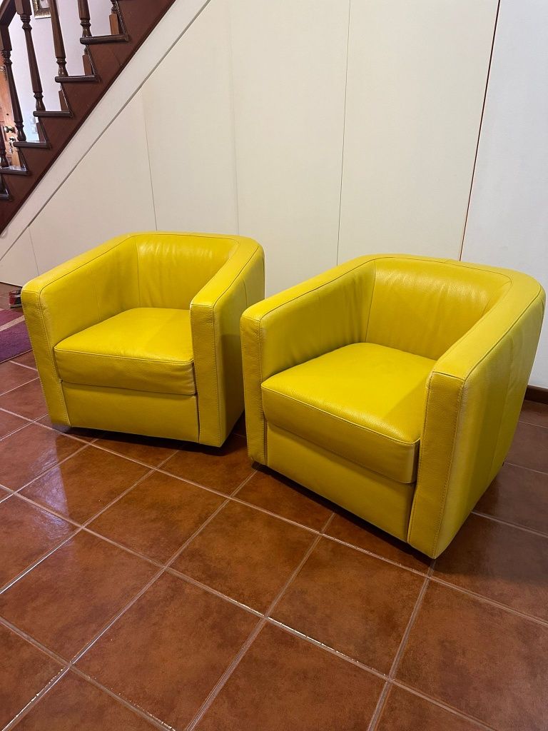 Conjunto de 2 sofás giratórios