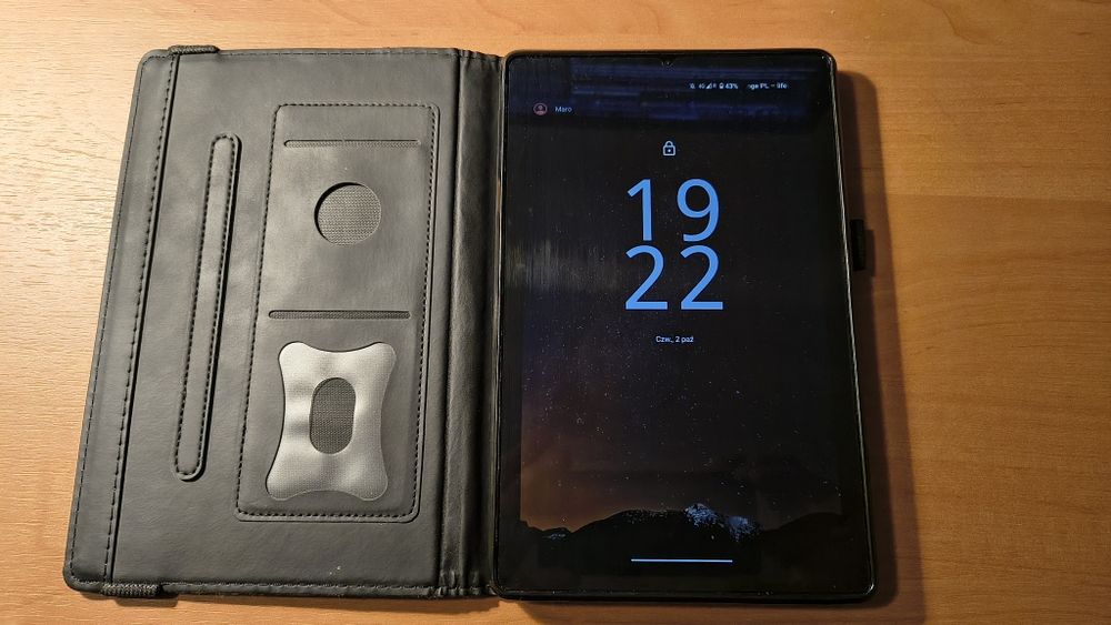 Tablet Lenovo M9 3/32GB LTE etui