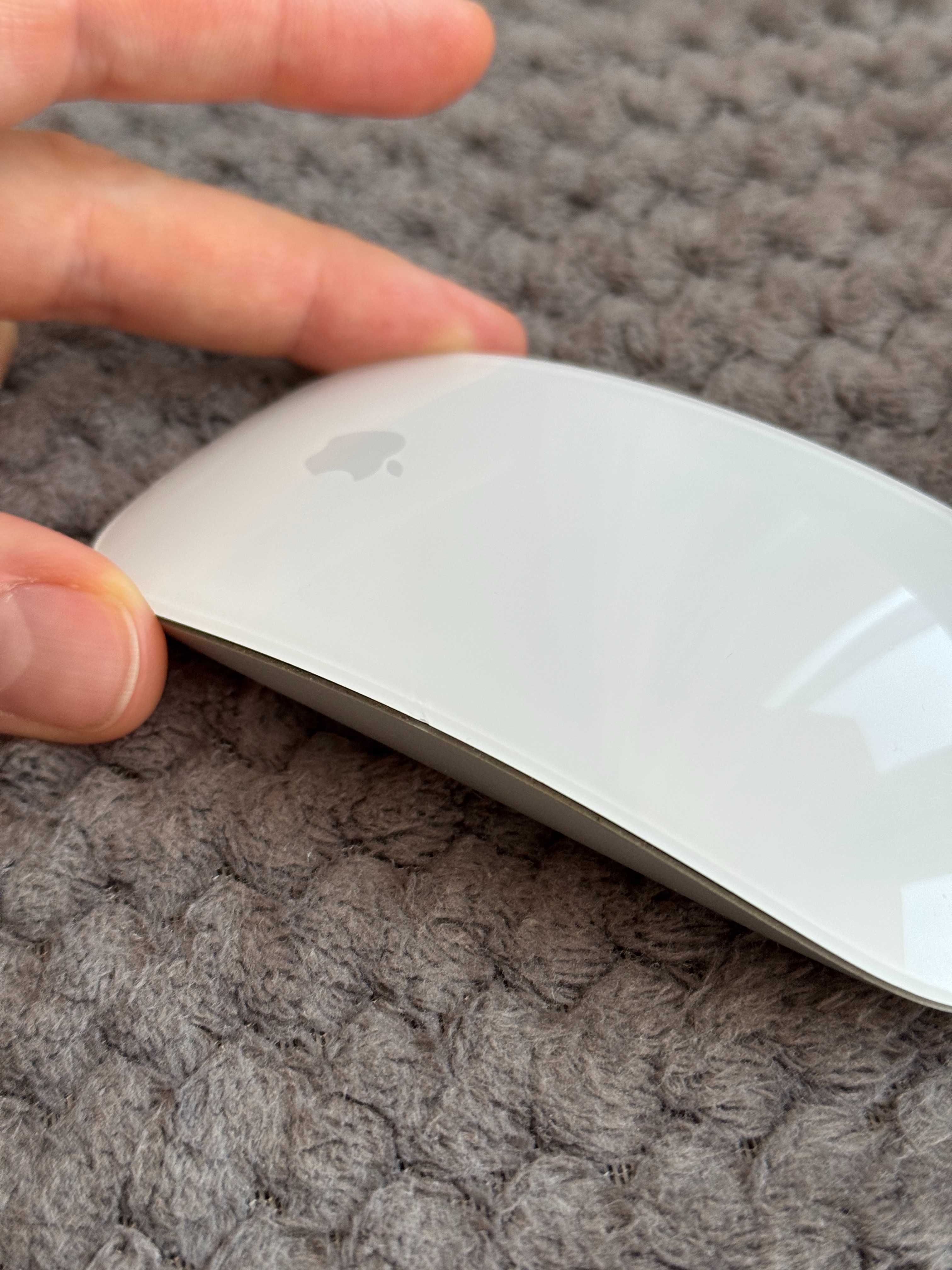Apple Magic Mouse A1657 (lightning)