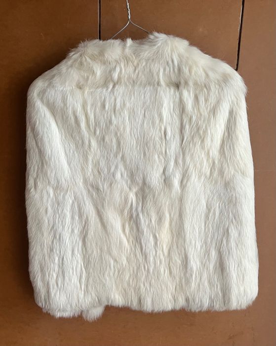 Oryginalne bolerko futrzane z białego królika