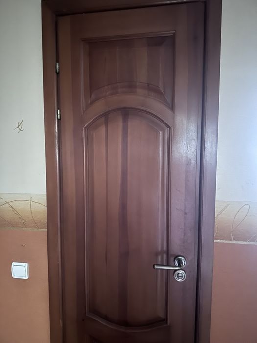 Деревʼяні міжкімнатні двері