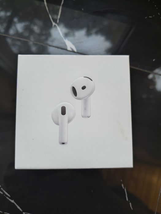 AirPods 4 Active Noice Cancellation + Чохол