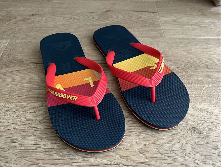 Japonki, klapki, laczki Quiksilver rozmiar 43/44 granatowe