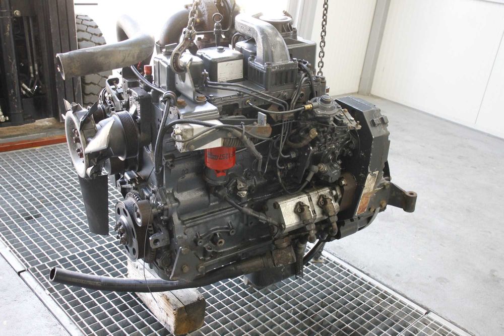 Silnik FPT Iveco New Holland Cat Fiat f4ge Case 4.5 diesel na linke