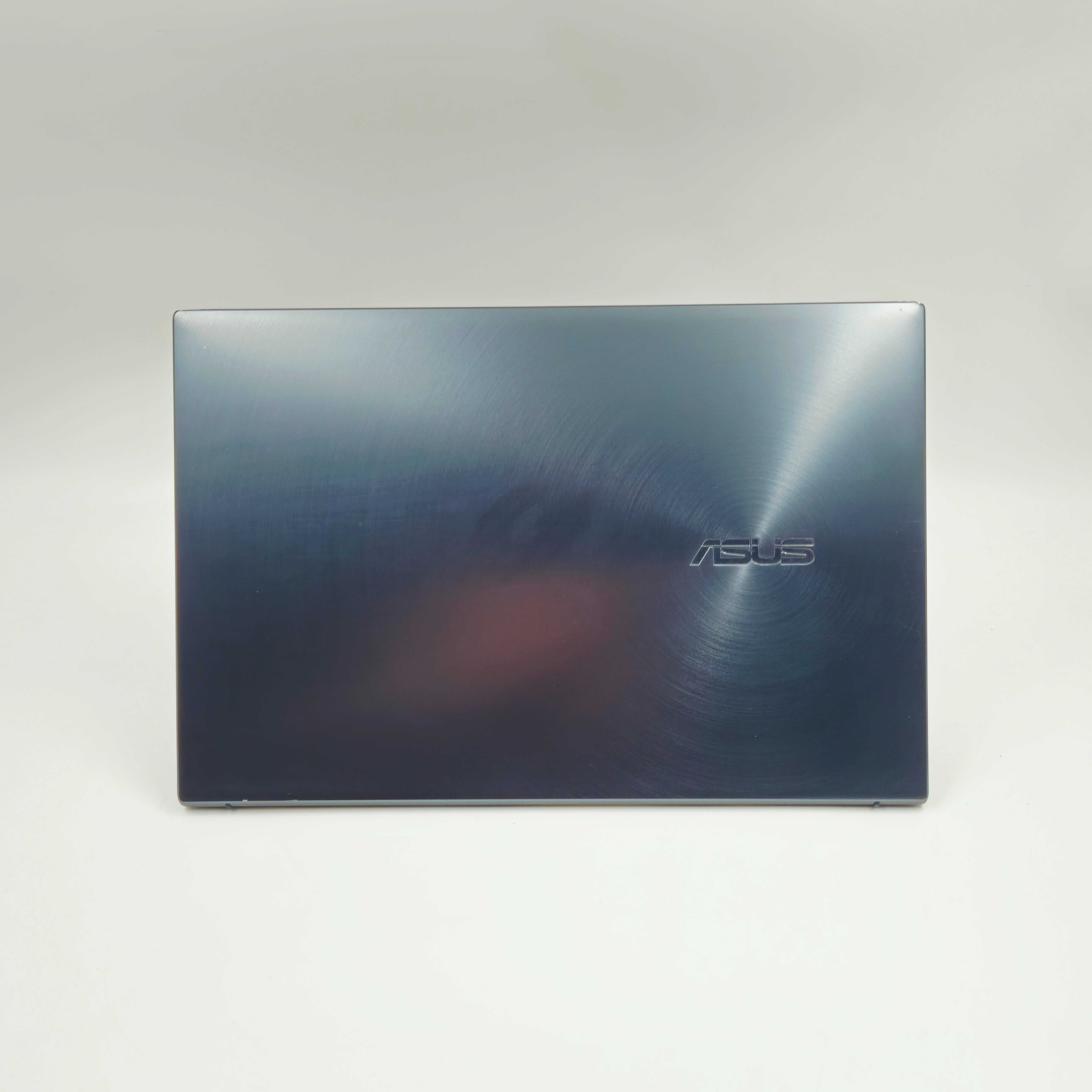 Ноутбук Asus Zenbook 13 UM325U (13,3"OLED,FHD/R7-5700u/16GB/512GB)