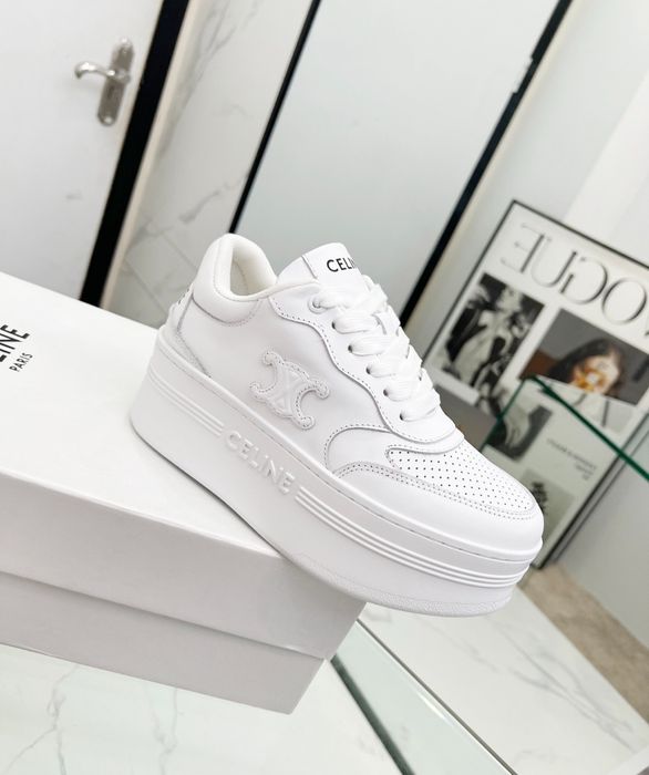 Nowy model butów  celine