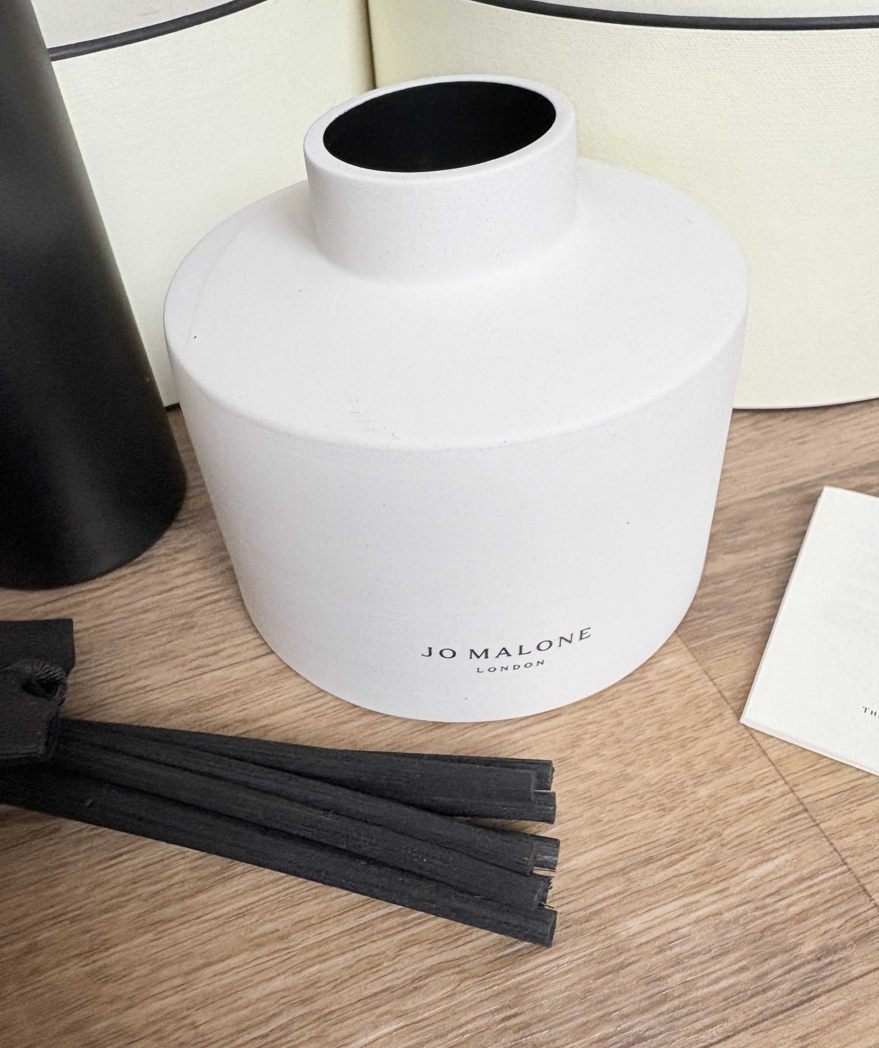 Jo malone fresh fig & cassis аромадиффузор для дома 350 мл