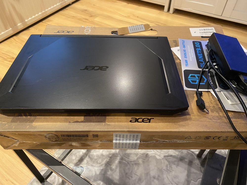Laptop w dobrym stanie