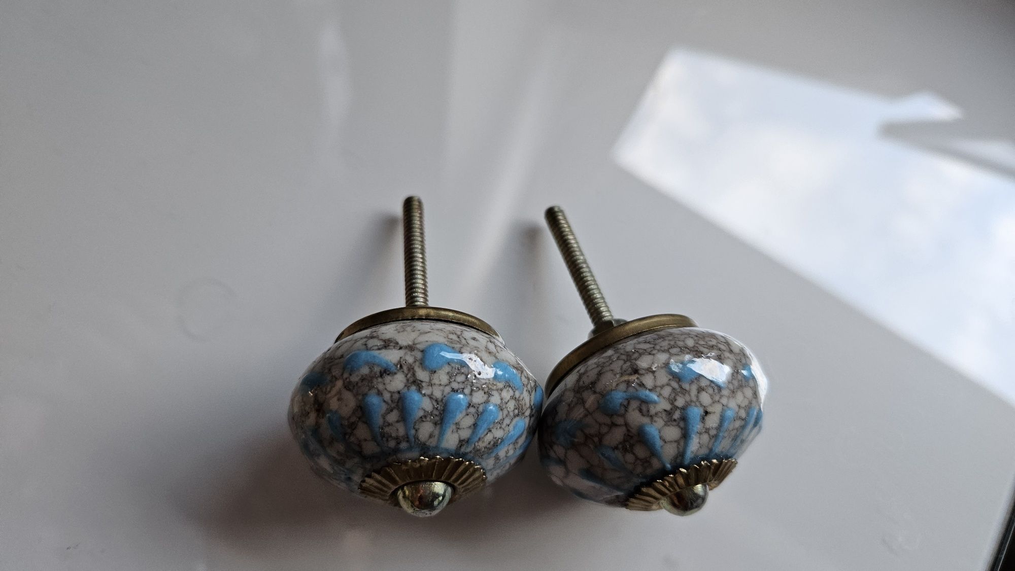 Ceramiczne gałki do mebli