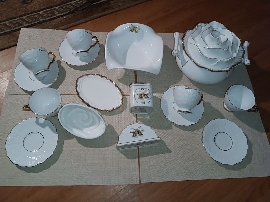 Дорогий каталожний посуд Lefard England