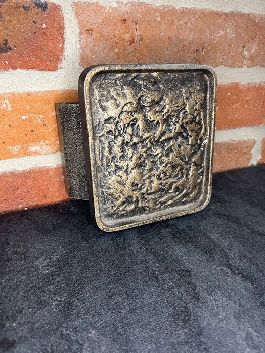 Wielki, designerski uchwyt do drzwi vintage. Aluminiowa klamka retro