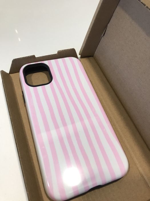 Capa para iphone 11 - nova