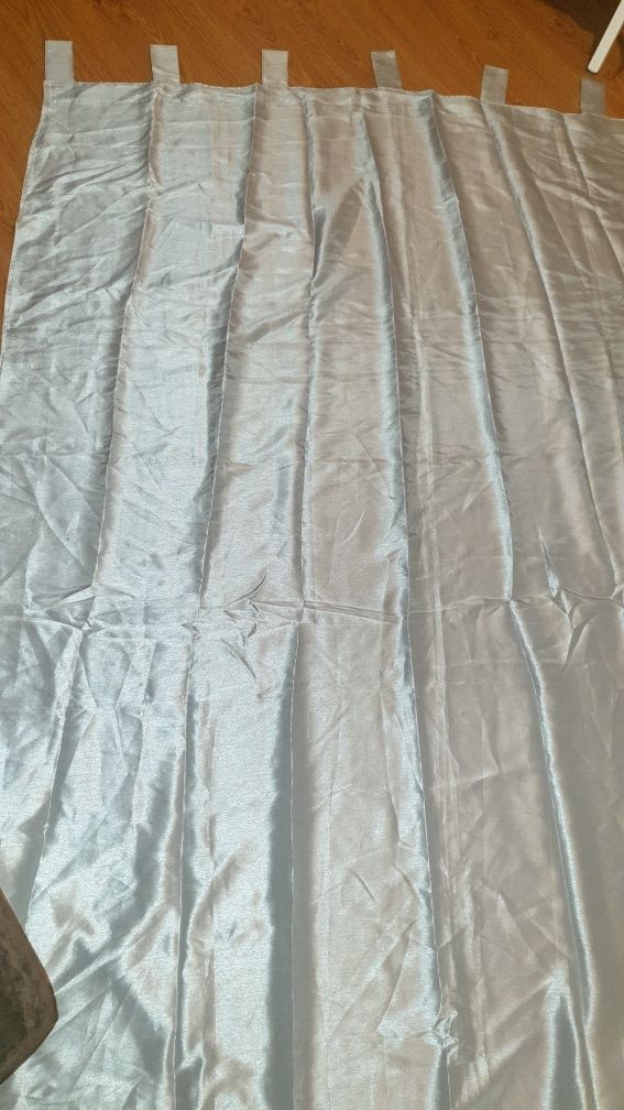 Zasłony szare srebrne 2.52 x  1.33 m  2 sztuki