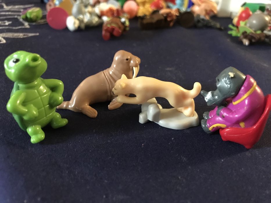 Игрушки из киндера
