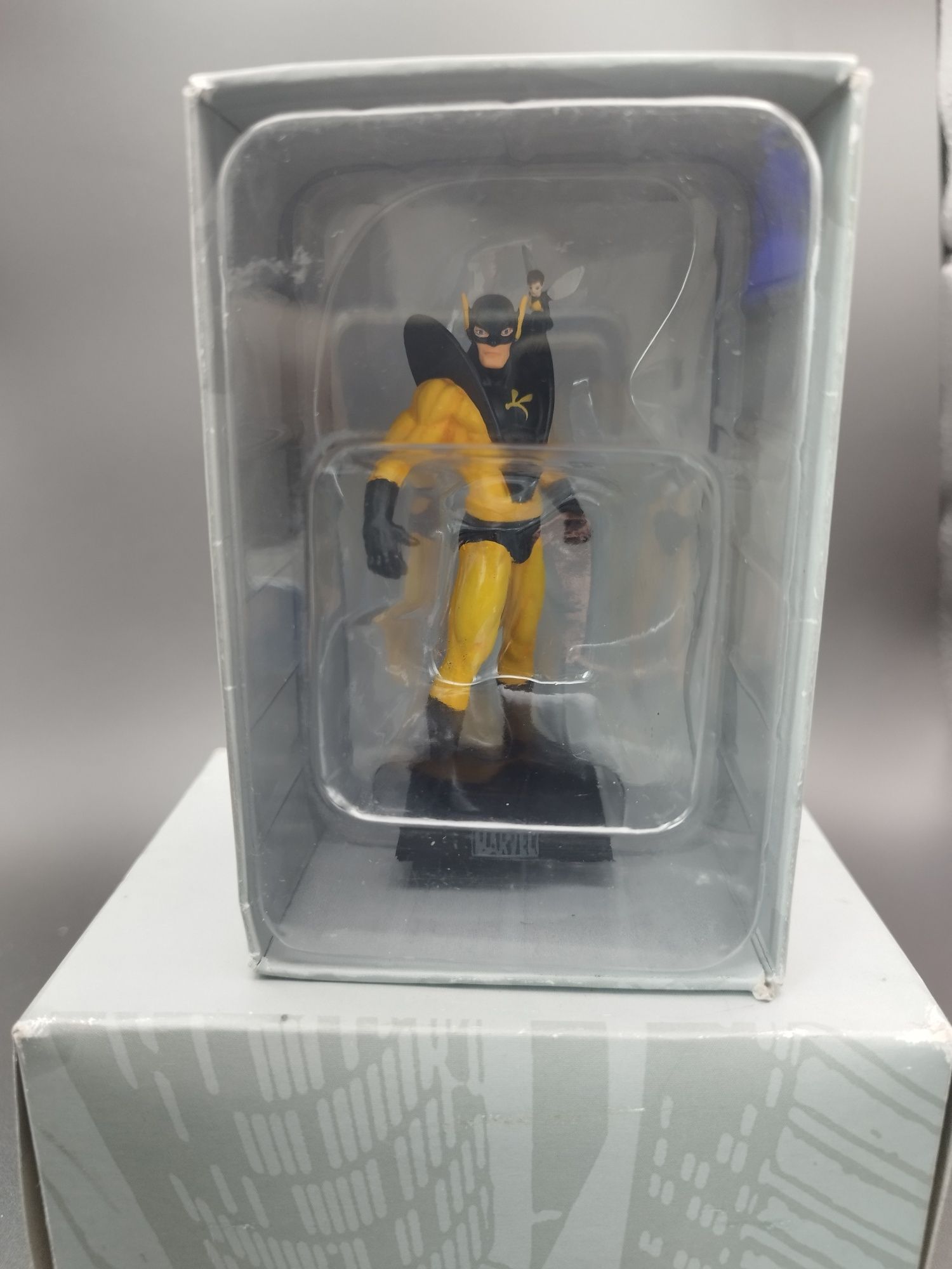 Figurka Marvel klasyczna Yellow Jacket #58  ok 8 cm figurka ciężka