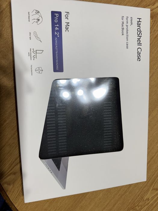 Чехол накладка для ноутбука Apple MacBook Pro 14.2