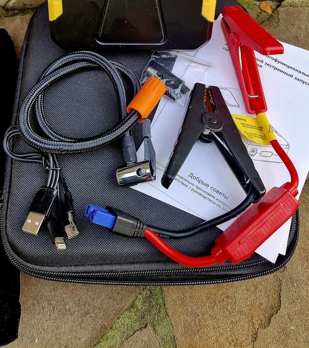 Пускозарядний пристрій з компресором для автомобіля FOXSUR FJS-950