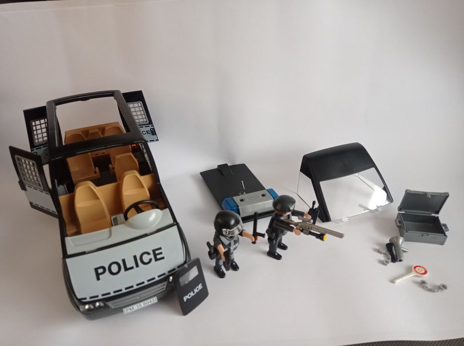 Samochód Playmobil Policja