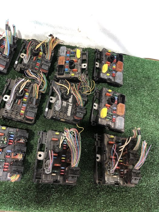 Блок запобіжників бсм BSM гарантія citroen c4 picasso цітроен Пікассо