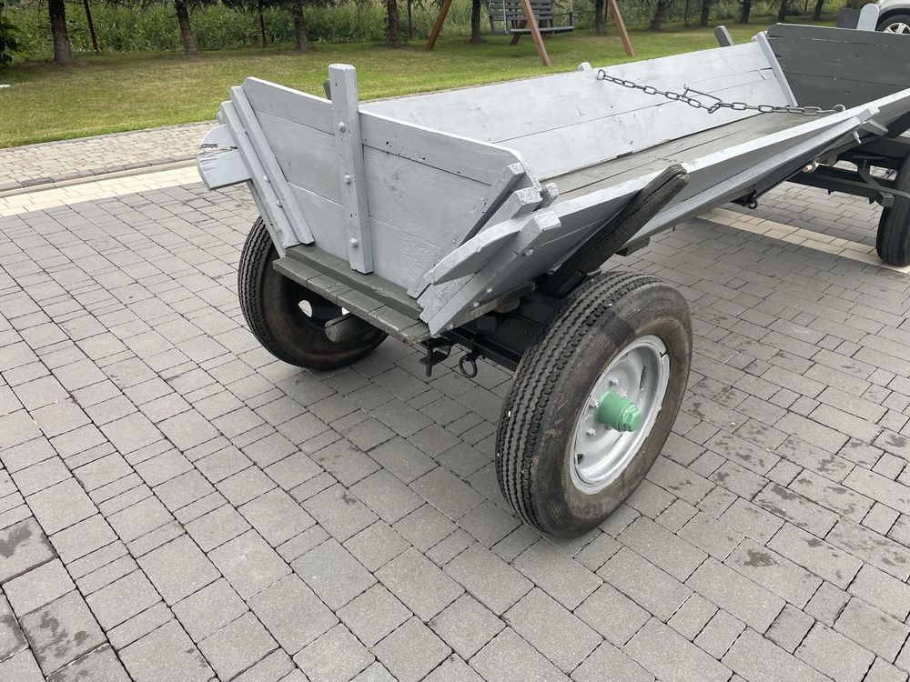 Wóz konny z zaczepem do ciągnika