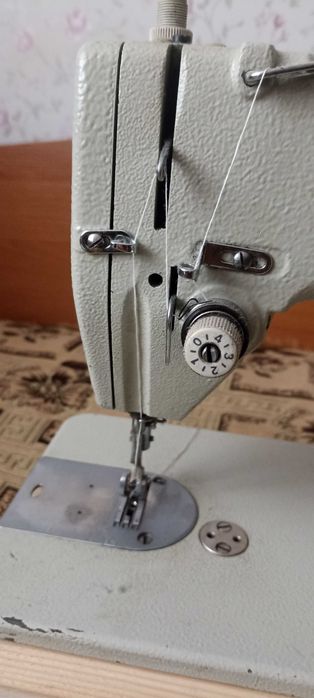 Швейная машина пробка Typical