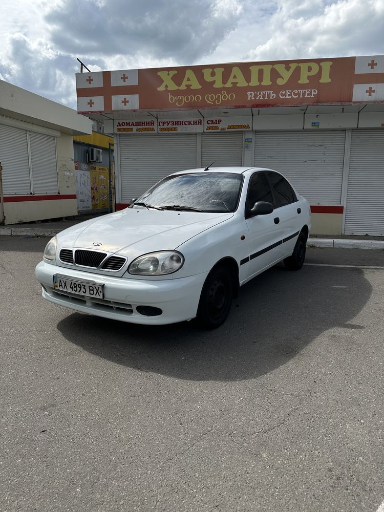 Продам нормальный lanos с гуром