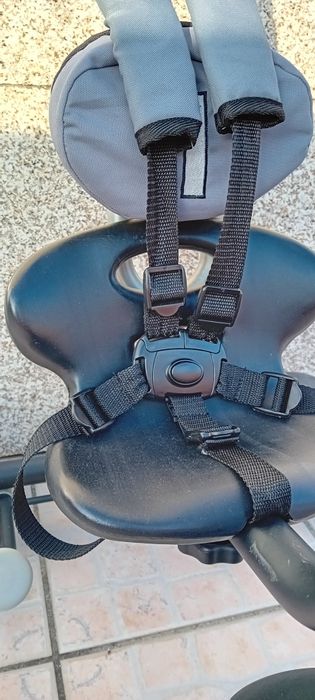 Triciclo para criança