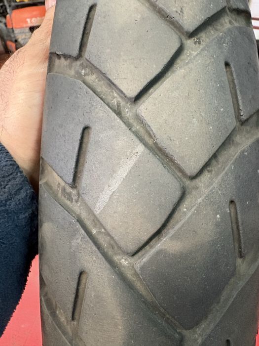 Pneu de mota Metzeler