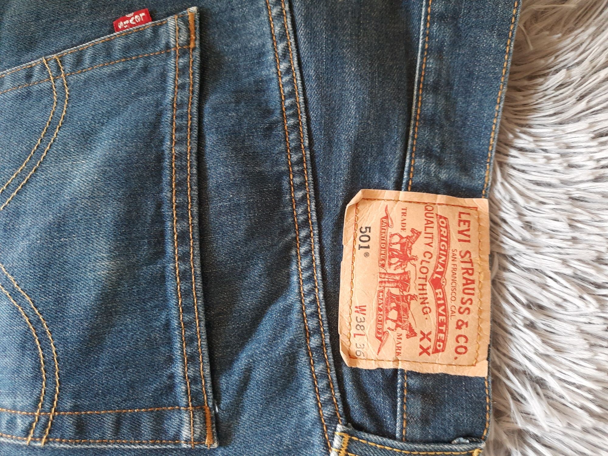 Чоловічі джинси Levi Strauss W38L36